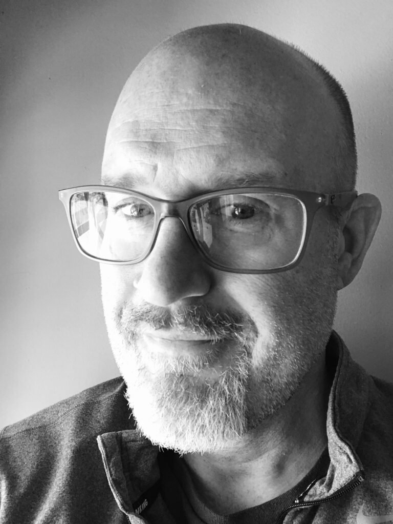 Stephen Hill head shot in black and white